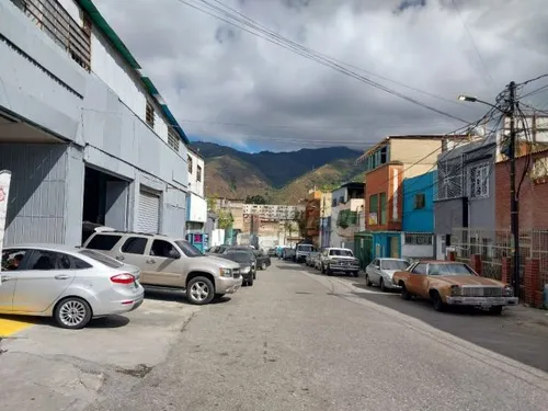 Alquiler De Local En Catia
