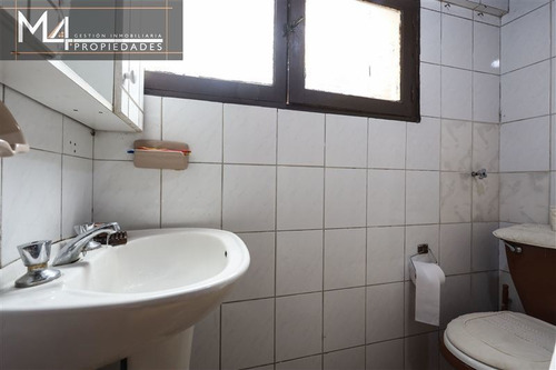 Imagen 14 de 23 de Casa Para Remodelar En Venta De 6 Dorm. En La Reina
