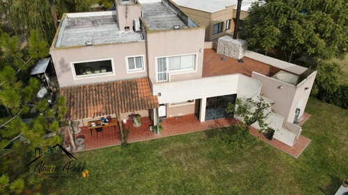 Venta De Casa De 4 Dormitorios En Barrio La Taquara, Cañuelas