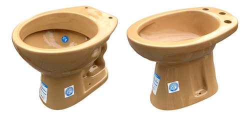 Inodoro Corto Y Bidet Color Dorado Ferrum