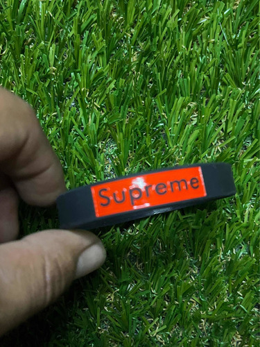 Pulsera Supreme Negra