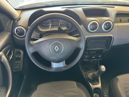 Renault Duster Duster 2.0 DYNAMIQUE 4X2 16V FLEX 4P MANUAL