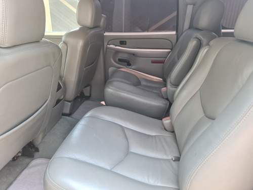 Imagen 11 de 15 de Chevrolet Suburban G Piel Aa Qc 2005 $129500 Socio Anca
