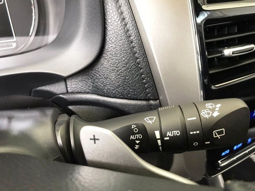 Imagem 11 de 14 de Toyota Yaris Hatch 1.5 16v 4p Flex Xls Connect Multidrive Au