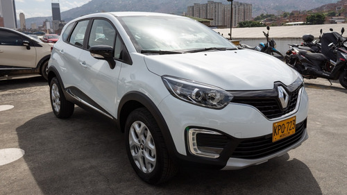 Imagen 13 de 15 de Renault Captur Zen Mecánica - 2022