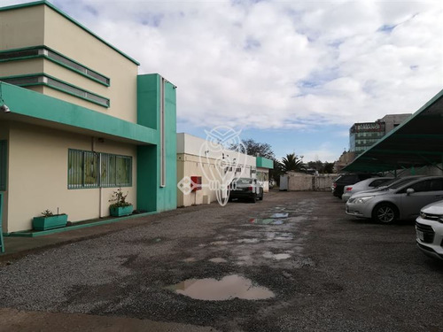 Local Comercial En Arriendo En Maipú