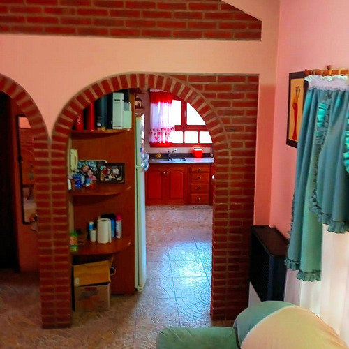 Imagen 3 de 27 de Exclusivo Chalet 4 Ambientes En San Rafael ¿vamos A Verlo?