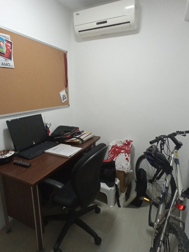 Imagen 18 de 29 de Apartamento En Guatire, La Mejor Zona, Remodelado, Concepto Abierto, Vista Panoramica, Cerca De Terminal De Pasajeros Y Centros Comerciales