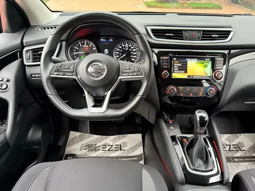Nissan Qashqai 2.0 Advance 142 hp