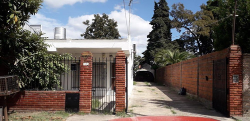 Imagen 2 de 3 de Casa - Villa Gobernador Udaondo
