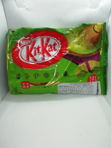 Imagen 2 de 3 de Chocolate Kitkat Japones De Matcha / Té Verde Paquete
