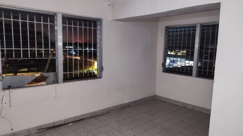 Imagen 8 de 11 de Se Alquila Apartamento Resd. Caracas Av Jose Tadeo Al01-1581ze-mfar