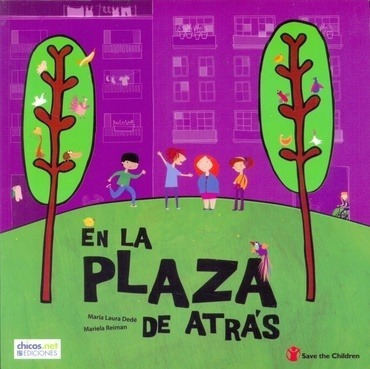 En La Plaza De Atras