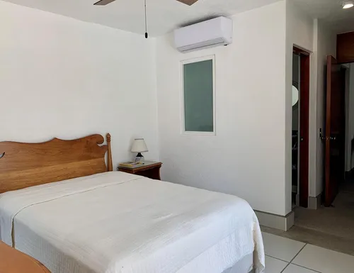 Hermosa Casa Contemporánea En Venta, Frente Al Fairway, Club De Golf Santa Fe, Morelos