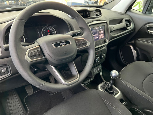 Imagen 7 de 15 de Jeep Renegade 1.8 Sport