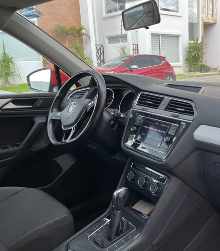 Imagen 12 de 15 de Volkswagen Tiguan 2019