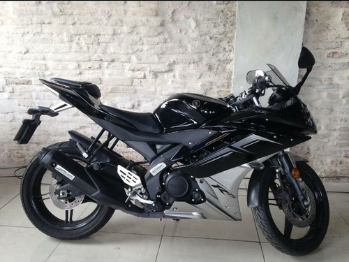 Yamaha R15
