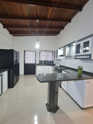 Imagen 17 de 22 de Casa En Residencias La Esmeralda, Villa Africana, Puerto Ordaz