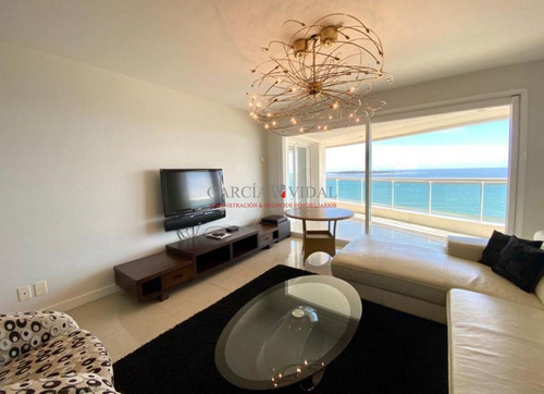 Imagen 4 de 18 de Alquiler Apartamento Primera Linea Playa Mansa