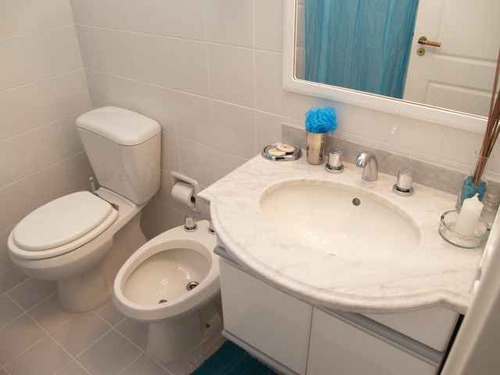 Apartamento En Venta De 2 Dormitorios En Playa Mansa