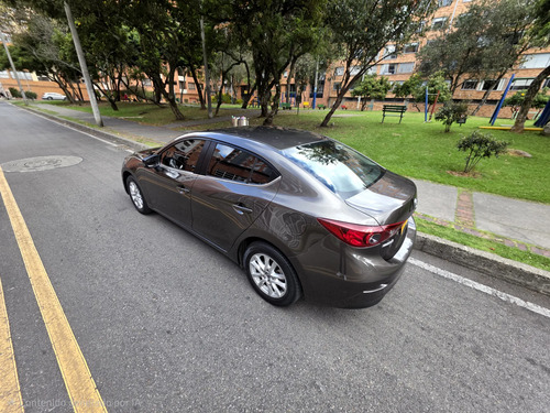 Mazda 3 2.0 Prime