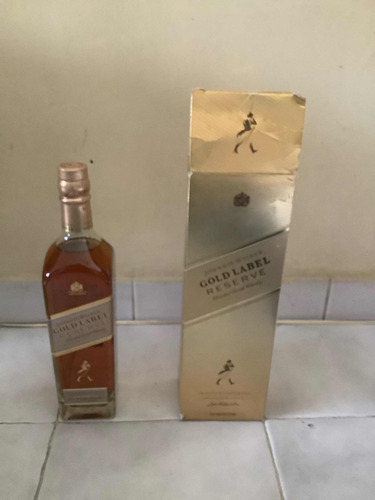 Botella De Whisky Golden Label 750 Ml
