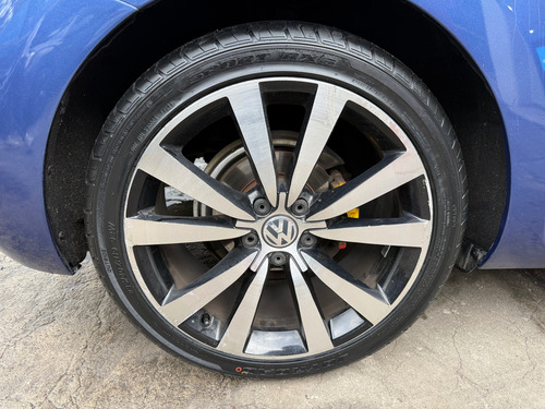 Volkswagen Beetle 2.0 R-line At