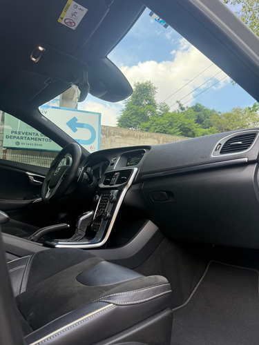 Volvo V40 2.0 R - Design T5 At