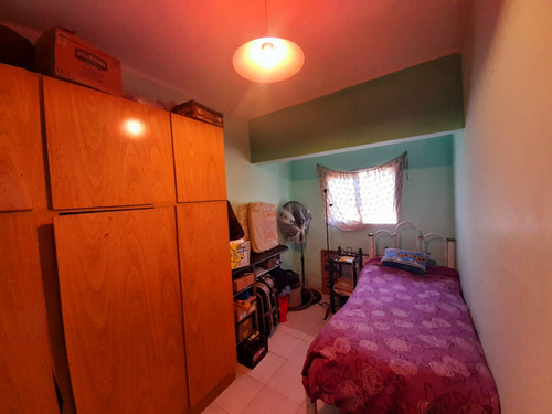 Casa De 2 Dormitorios Con Terreno A La Venta G.dro Baigorria