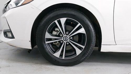 Nissan Sentra 2.0 Advance Cvt