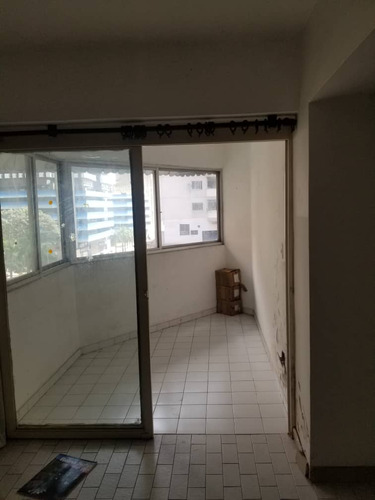 Apartamento En La Candelaria Frente Al Sambil 