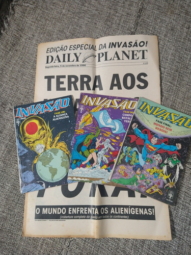 Hq Invasão, Minissérie Formatinho, Com 3 Volumes E Um Jornal