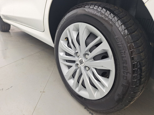 Fiat Cronos 1.3 FIREFLY FLEX DRIVE MANUAL