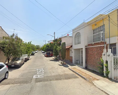 Casa En Venta Remate Bancario En Bona Gens, Aguascalientes Jp25