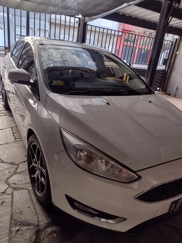 Ford Focus III 2.0 Se Plus Mt