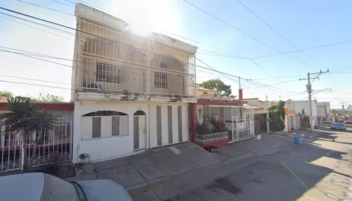 Casa En Venta, !! Unica Oportunidad De Adquirir Esta Propiedad¡¡, Ya Adjudicada - Cándido Avilés Inzunza 3230, Plutarco Elías Calles, 80194 Culiacán Rosales, Sin.