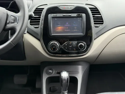 Renault Captur 2.0 Intens Automática
