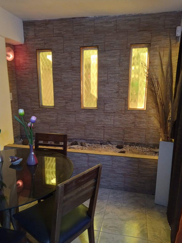 Casa En Venta - 5 Dormitorios 3 Baños - Cocheras - 500mts2 - Longchamps