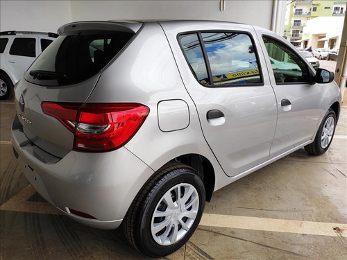 Sandero 1.0 Manual 2022 (1627835115)