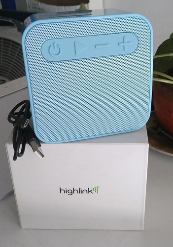 Bocina Highlink Bluetooth Speaker Portátil Azul 5v