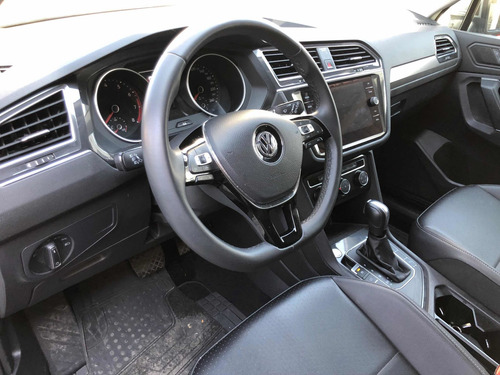 Imagen 7 de 15 de Volkswagen Tiguan 1.4 Comfortline Plus At 2020