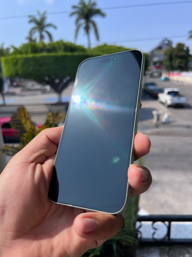 Iphone 15 Plus 256gb Verde- Bandeja Sim-libre De Fábrica Verde Claro (Usado)