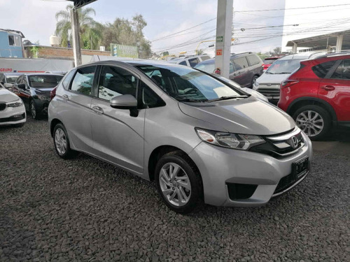 Imagen 7 de 15 de Honda Fit 2016 5p Fun L4/1.5 Man