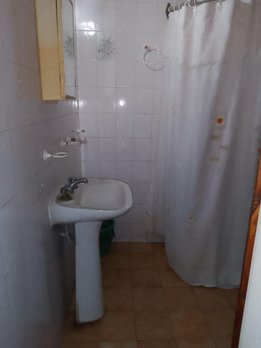 Casa En Venta - 4 Dormitorios 2 Baños - 450mts2 - Mar Del Tuyú