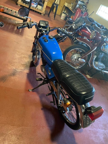 Imagen 4 de 4 de Honda Mb 100 1981