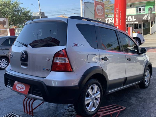 Imagem 4 de 9 de Nissan Livina X-gear Sl/x-gear 1.8 16v