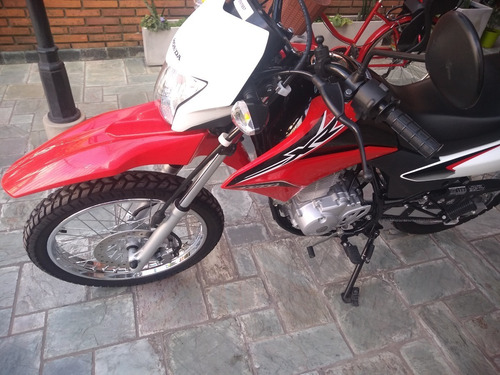 Honda Xr 150l Excelente Estado.