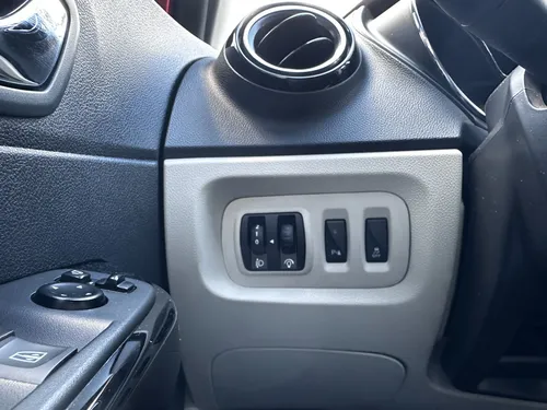 Renault Captur 2.0 Intens At