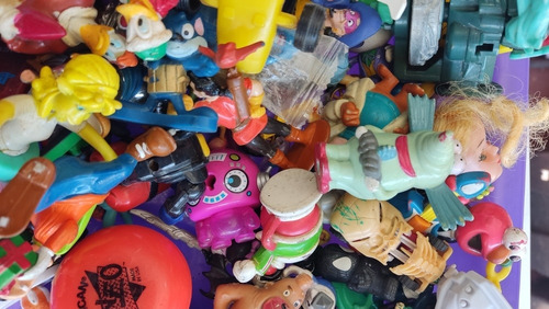Lote 100 Figuras De Colección Sonrics Y Más Envío Gratis (Usado)