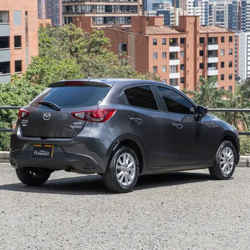 Mazda 2 Touring